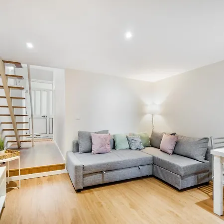 Lägenhet Guestready - Relaxing Place With Terrace Oporto